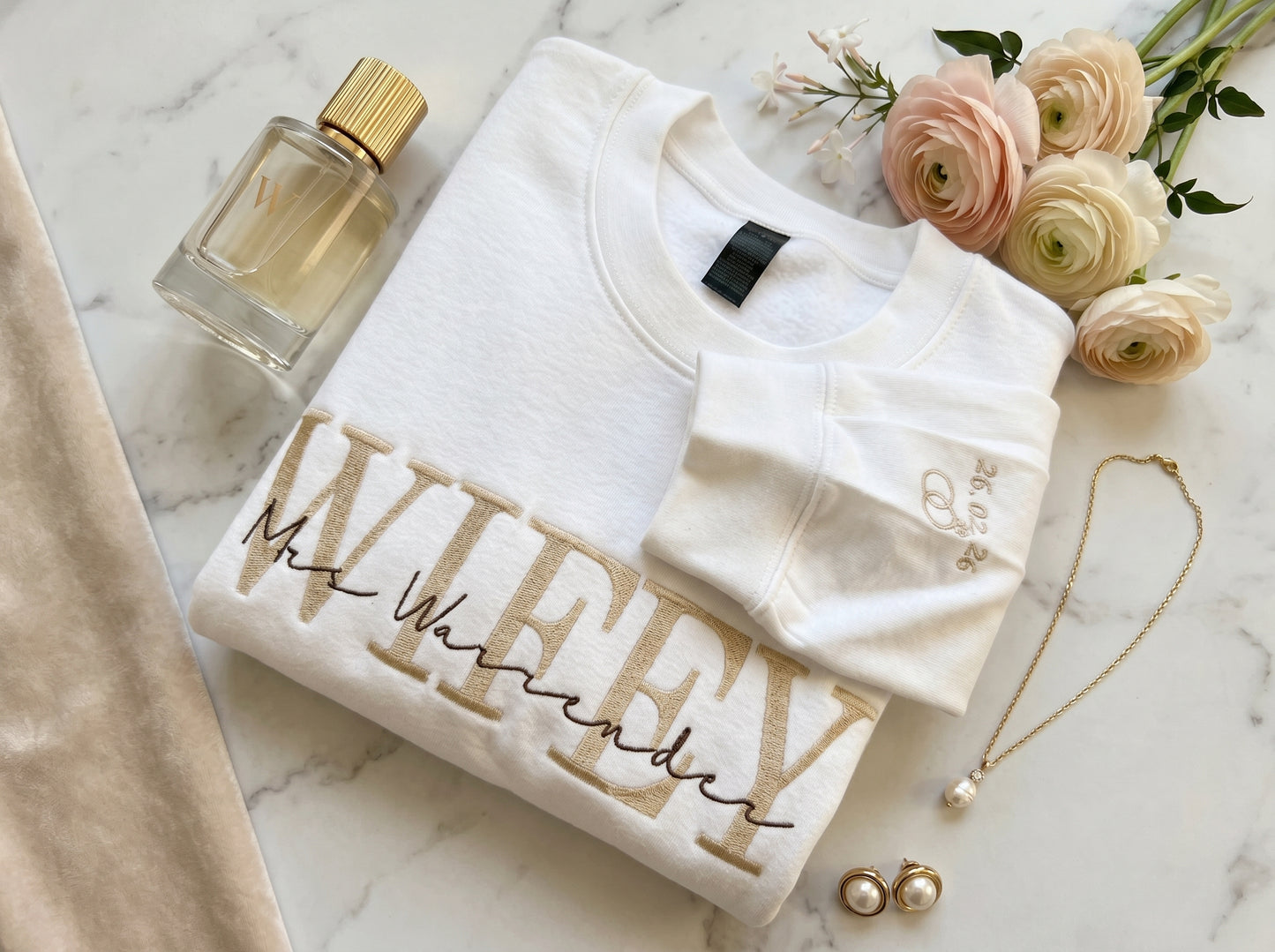 Personalised BRIDE|WIFEY Embroidered Sweatshirt | Custom Mrs Surname | Bridal Gift | Hen Party Jumper